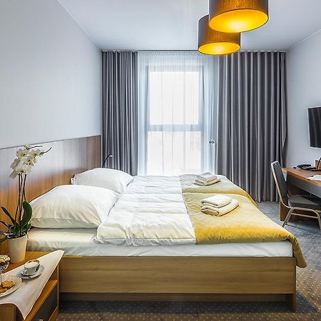 Hotel Garden Siedlce Luaran gambar
